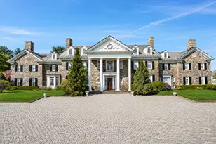 550 Round Hill Rd, Greenwich, CT 06831 - Photo 1