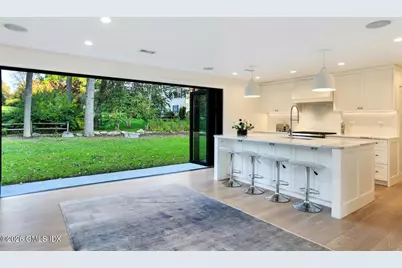 14 Innis Lane, Old Greenwich, CT 06870 - Photo 2