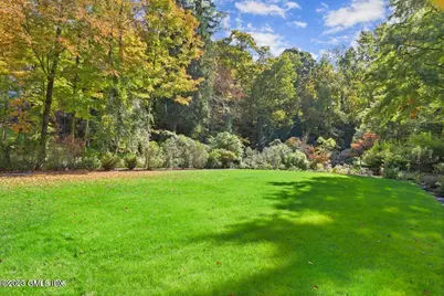 26 Round Hill Road, Greenwich, CT 06831 - Photo 6