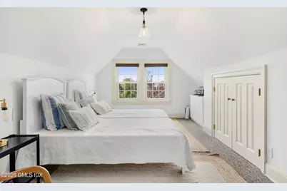118 Shore Road, Old Greenwich, CT 06870 - Photo 20
