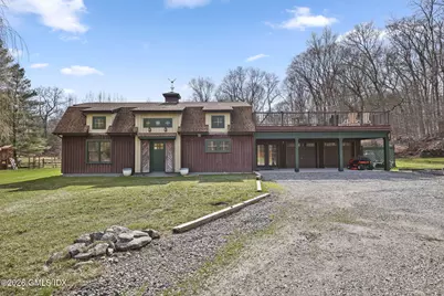 39 Hunting Ridge Road #2, Greenwich, CT 06831 - Photo 1