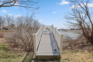 16 Hendrie Dr, Old Greenwich, CT 06870 - Photo 14