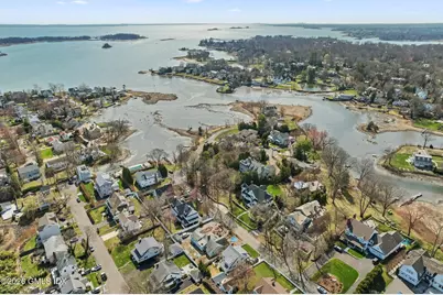 16 Hendrie Drive, Old Greenwich, CT 06870 - Photo 2