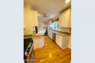 6 Sherman Avenue #1, Greenwich, CT 06830 - Photo 8