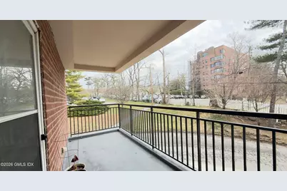 50 Lafayette Place #2H, Greenwich, CT 06830 - Photo 14