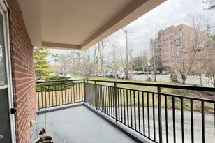 50 Lafayette Pl, Greenwich, CT 06830 - Photo 14