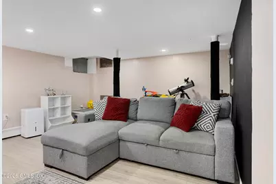 10 Maple Drive, Old Greenwich, CT 06870 - Photo 10