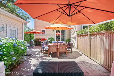 149 Byram Road #B, Greenwich, CT 06830 - Photo 2