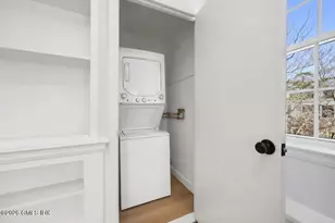 142 Putnam Park, Greenwich, CT 06830 - Photo 4