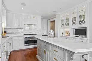 40 W Elm St, Greenwich, CT 06830 - Photo 12