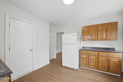 140 Hamilton Avenue #2, Greenwich, CT 06830 - Photo 6