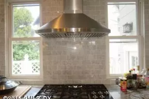 103 E Elm St, Greenwich, CT 06830 - Photo 8