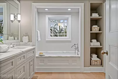 702 Steamboat Road #6, Greenwich, CT 06830 - Photo 20