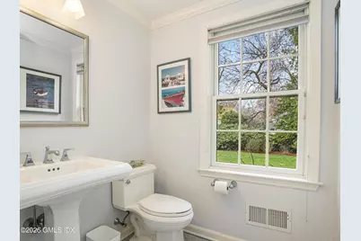 32 Winthrop Drive, Greenwich, CT 06878 - Photo 16