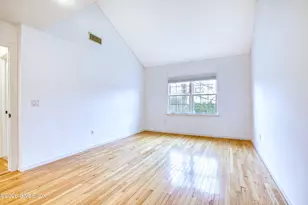 51 Old Kings Hwy, Old Greenwich, CT 06870 - Photo 20