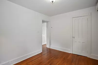 299 Bruce Park Avenue #2, Greenwich, CT 06830 - Photo 8