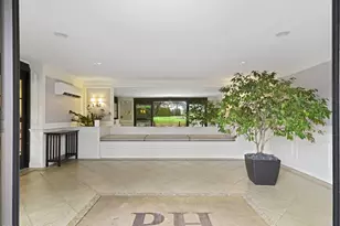 2 Putnam Hill, Greenwich, CT 06830 - Photo 2