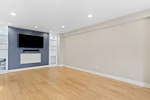 2 Putnam Hill, Greenwich, CT 06830 - Photo 10