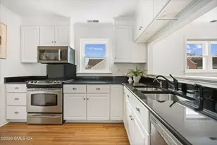 51 Forest Ave, Old Greenwich, CT 06870 - Photo 4