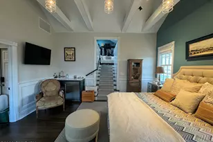 44 Davenport Dr, Stamford, CT 06902 - Photo 12