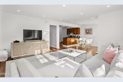 21 Sound Beach Avenue, Old Greenwich, CT 06870 - Photo 20