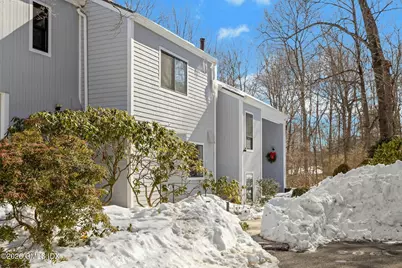 45 Ettl Lane #205, Greenwich, CT 06831 - Photo 2