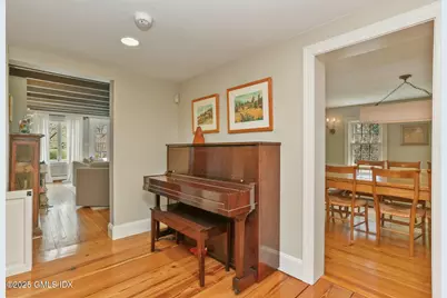 1007 King Street, Greenwich, CT 06831 - Photo 4