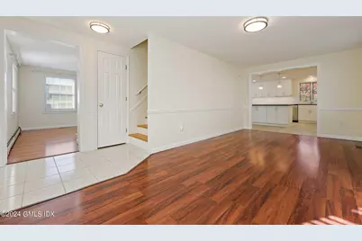 38 Sheephill Road, Greenwich, CT 06878 - Photo 4