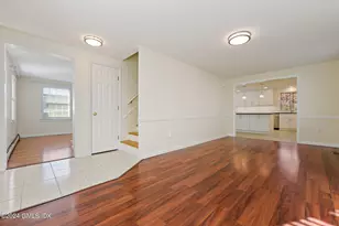 38 Sheep Hill Rd, Greenwich, CT 06878 - Photo 4