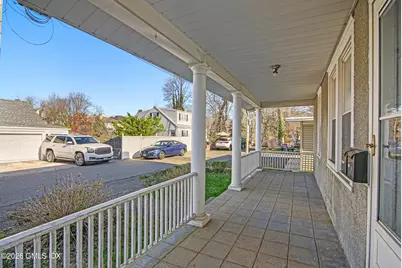 64 Le Grande Avenue, Greenwich, CT 06830 - Photo 2
