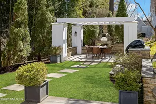 16 Summit Rd, Greenwich, CT 06878 - Photo 4