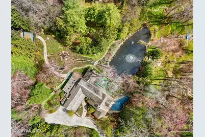 135 & 129 Zaccheus Mead Lane, Greenwich, CT 06831 - Photo 8