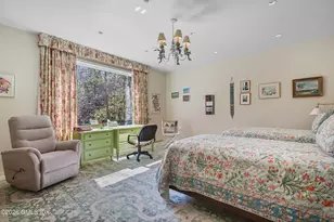 135 & 129 Zaccheus Mead Ln, Greenwich, CT 06831 - Photo 30