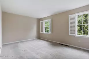 33 Talbot Ln, Greenwich, CT 06830 - Photo 12