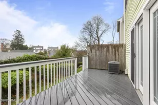 33 Talbot Ln, Greenwich, CT 06830 - Photo 16