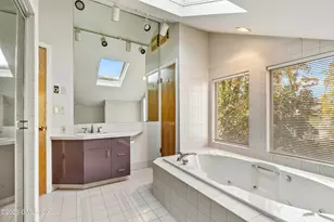 145R Shore Rd, Old Greenwich, CT 06870 - Photo 32