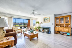 15 River Rd, Greenwich, CT 06807 - Photo 2