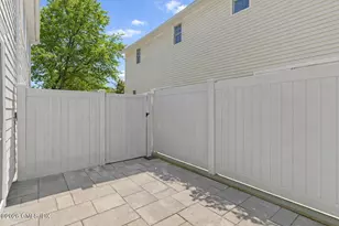 54 Almira Dr, Greenwich, CT 06831 - Photo 16