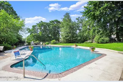 105 W Lyon Farm Drive #105, Greenwich, CT 06831 - Photo 12