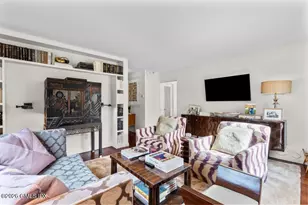 105 W Lyon Farm Dr, Greenwich, CT 06831 - Photo 6