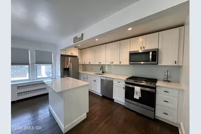 530 River Road #1, Greenwich, CT 06807 - Photo 2