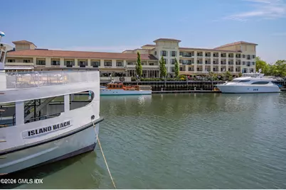 111 Havemeyer Place #Carriage House, Greenwich, CT 06830 - Photo 22