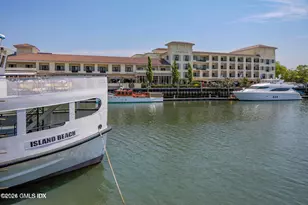 111 Havemeyer Pl, Greenwich, CT 06830 - Photo 22