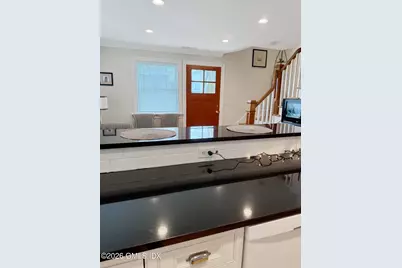 111 Havemeyer Place #Carriage House, Greenwich, CT 06830 - Photo 4