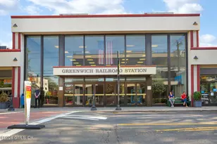 111 Havemeyer Pl, Greenwich, CT 06830 - Photo 20