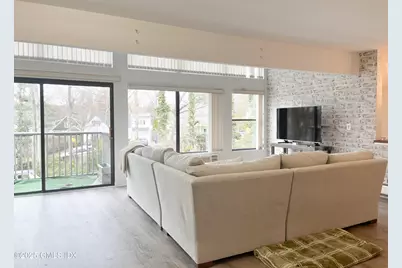 1465 E Putnam Avenue #APT 122, Old Greenwich, CT 06870 - Photo 1