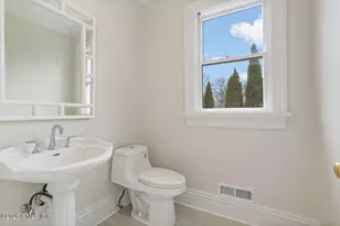 32 Highview Ave, Old Greenwich, CT 06870 - Photo 22