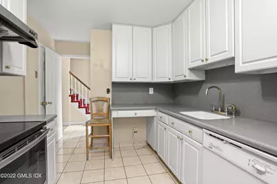 60 Greenwich Hills Drive #60, Greenwich, CT 06831 - Photo 6