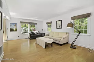 60 Greenwich Hills Dr, Greenwich, CT 06831 - Photo 10