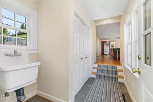 93 Summit Rd, Greenwich, CT 06878 - Photo 12